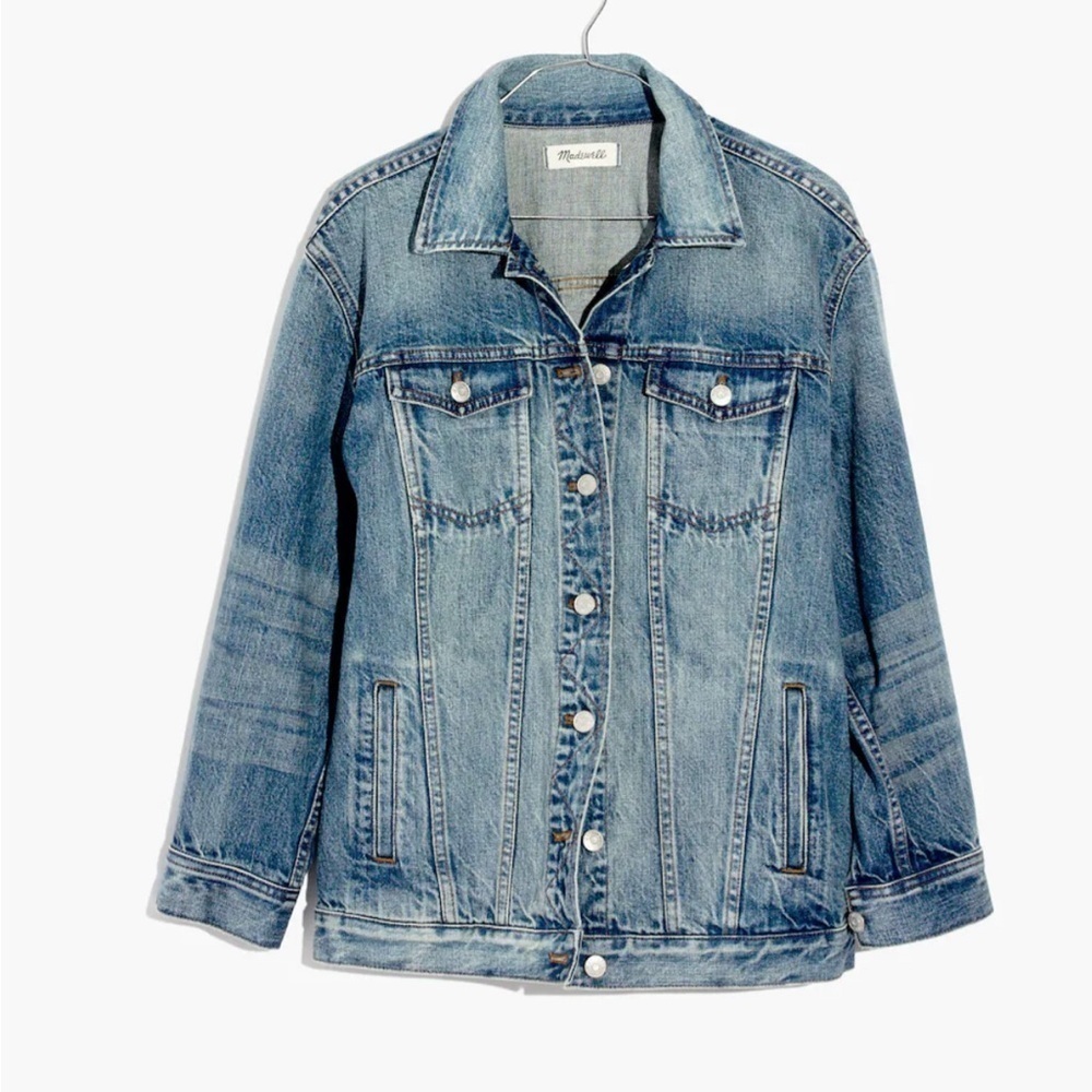MADEWELL OVERSIZED JEAN JACKET IN CAPSTONE WASH TRUCKER STYLE SIZE MEDIUM